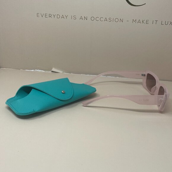 Minue | Kelly Sunglasses in Pink - Picture 2 of 6